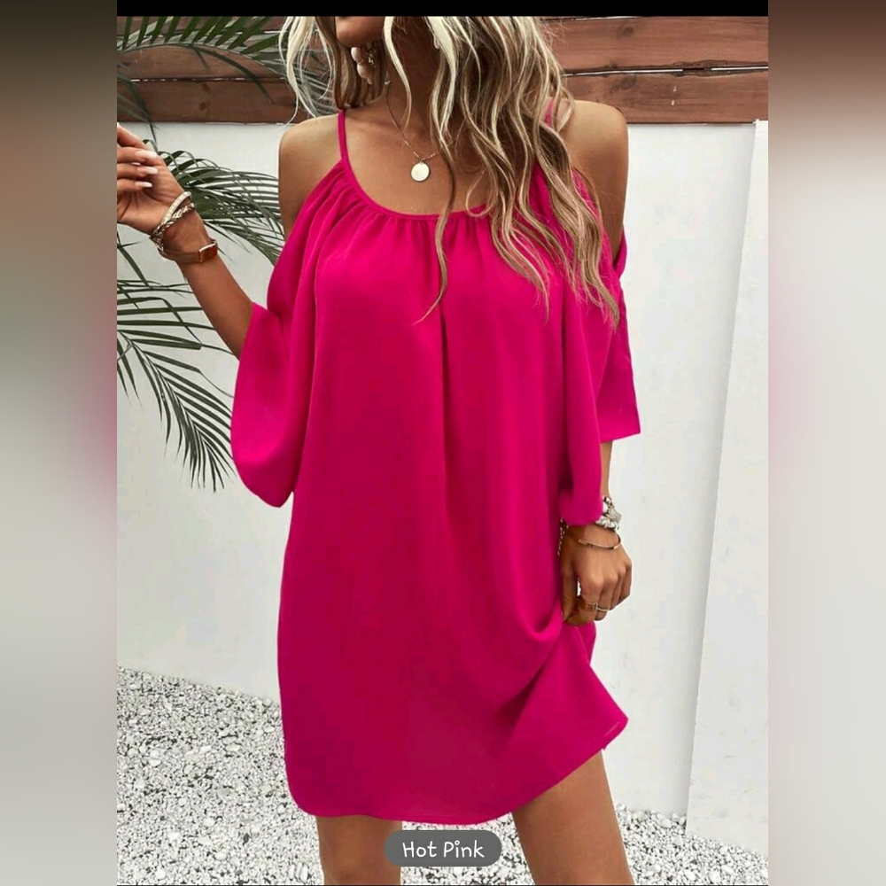 LUNE Solid Cold Shoulder Tunic Dress